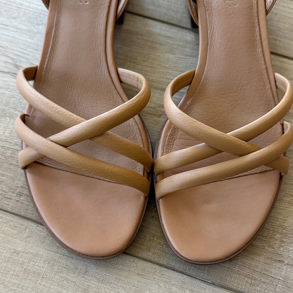 Madewell Gena Sandal - Women’s Tan Strappy Low Block Heel Sandals, - Picture 3 of 6